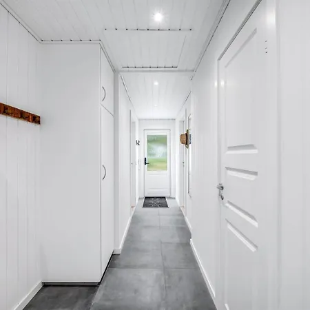Manko - 1km From The Sea By Interhome Nyaraló