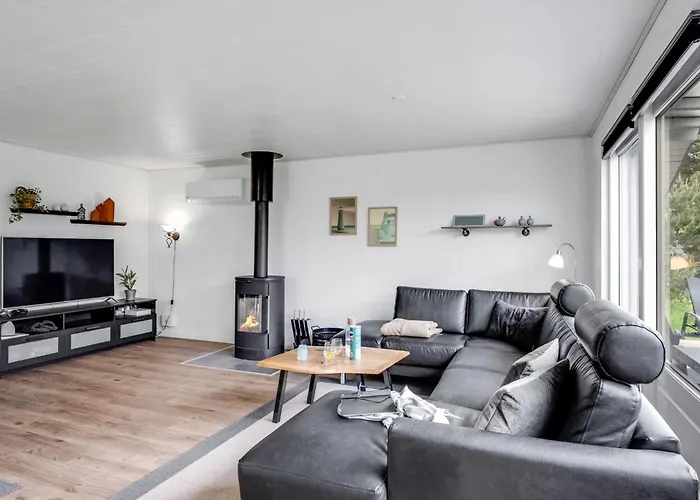 Holiday home Manko - 1km From The Sea By Interhome